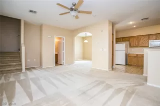 Photo #6: 2071171 Listing 