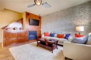 Photo #1: 2071192 Listing