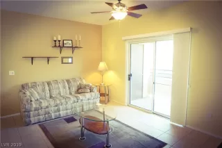 Photo #3: 2071231 Listing 