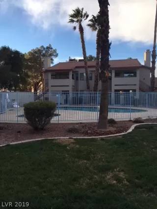 Photo #1: 2071295 Listing