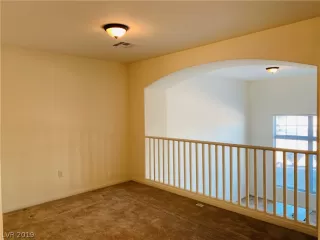 Photo #4: 2071321 Listing 