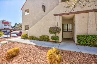 Photo #1: 2071377 Listing 