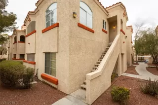 Photo #1: 2071385 Listing