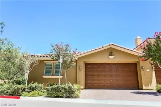 Photo #3: 2071406 Listing 