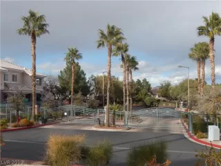 Photo #1: 2071435 Listing