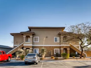 Photo #1: 2071446 Listing