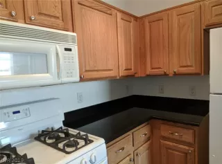 Photo #3: 2071547 Listing 