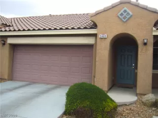 Photo #2: 2071581 Listing 