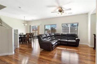 Photo #3: 2071593 Listing 