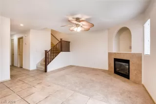 Photo #3: 2071640 Listing 