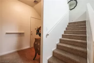 Photo #4: 2071658 Listing 