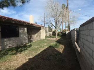 Photo #3: 2071680 Listing 