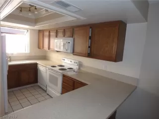 Photo #6: 2071680 Listing 