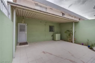 Photo #6: 2071710 Listing