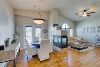 Photo #3: 2071748 Listing 