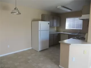 Photo #4: 2071785 Listing 