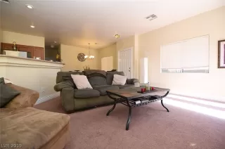 Photo #3: 2071821 Listing 