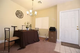 Photo #5: 2071821 Listing 