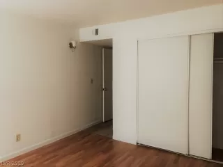 Photo #1: 2071840 Listing 