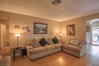 Photo #1: 2071882 Listing