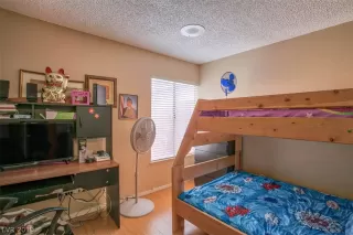 Photo #6: 2071882 Listing