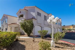 Photo #1: 2071899 Listing 
