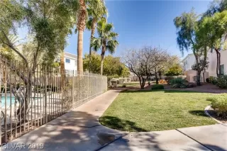 Photo #6: 2071945 Listing