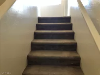 Photo #4: 2071950 Listing