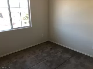 Photo #6: 2071950 Listing