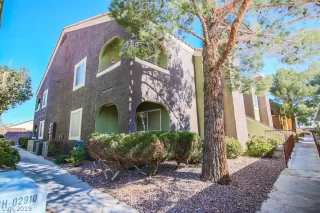 Photo #1: 2072095 Listing