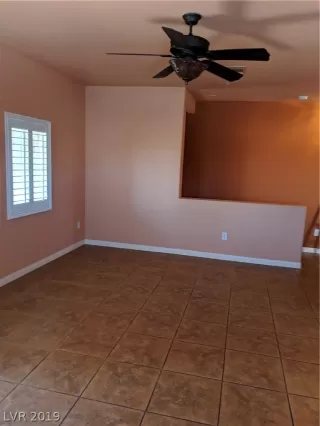 Photo #2: 2072103 Listing 