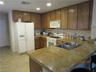 Photo #1: 2072107 Listing 