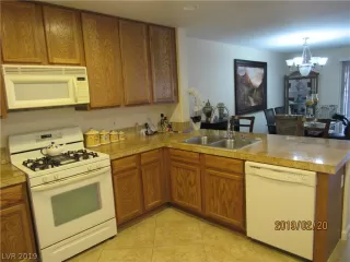 Photo #3: 2072107 Listing 