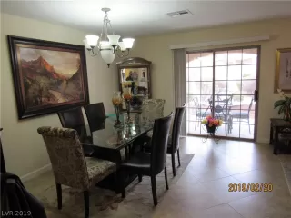 Photo #4: 2072107 Listing 