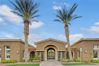 Photo #1: 2072130 Listing