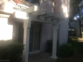 Photo #5: 2072150 Listing