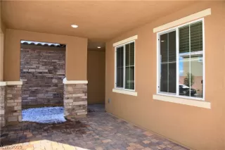 Photo #3: 2072156 Listing 