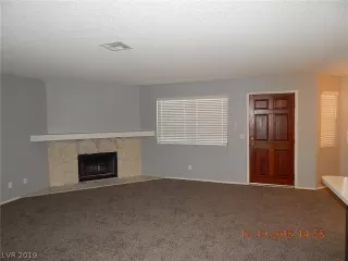 Photo #4: 2072338 Listing 