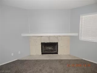 Photo #6: 2072338 Listing 