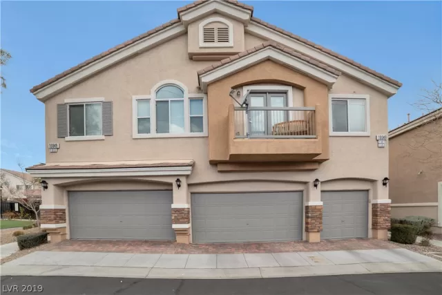 MLS: 2072438 Condo For Sale