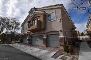 Photo #1: 2072438 Listing