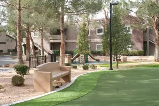 Photo #3: 2072460 Listing