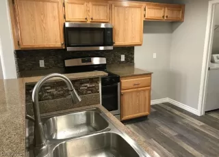 Photo #3: 2072568 Listing 