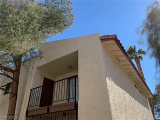 Photo #6: 2072688 Listing 