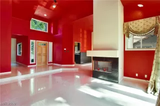 Photo #2: 2072712 Listing 