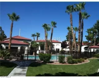 Photo #2: 2072754 Listing