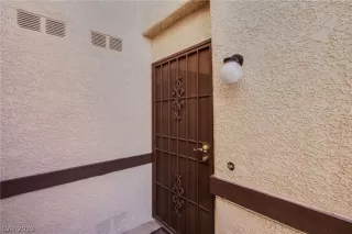 Photo #1: 2072829 Listing