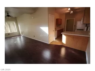 Photo #4: 2072915 Listing 