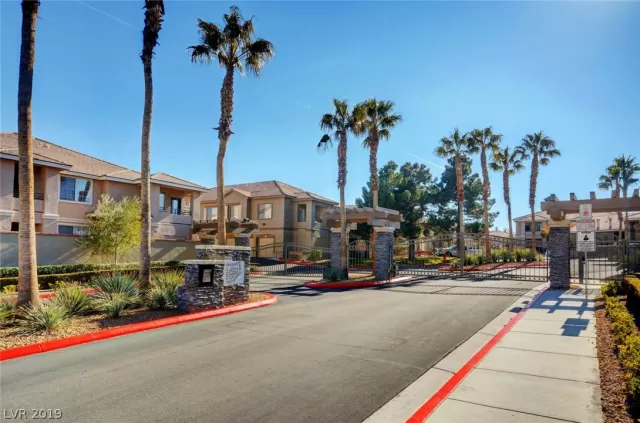 MLS: 2072927 Condo For Sale