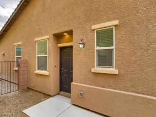 Photo #1: 2072972 Listing 